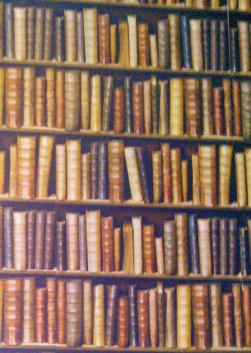 True Murders are stranger than fiction - bookshelf of books